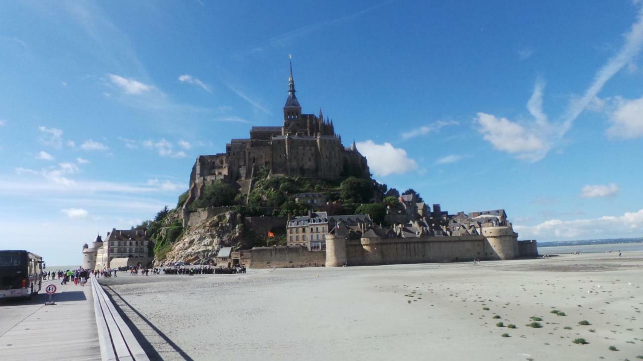 Petit Coin De Paradis Lägenhet Cancale Exteriör bild